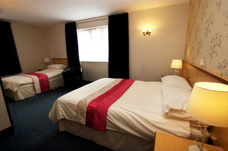 Best Western Compass Inn Tormarton Bilik gambar