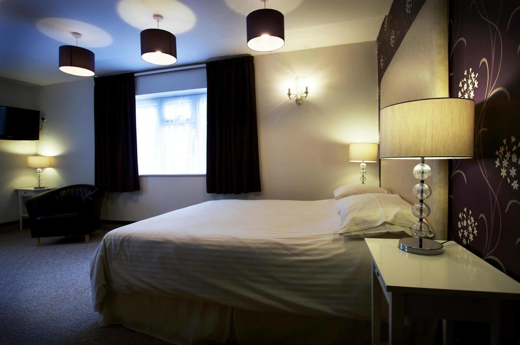 Best Western Compass Inn Tormarton Bilik gambar