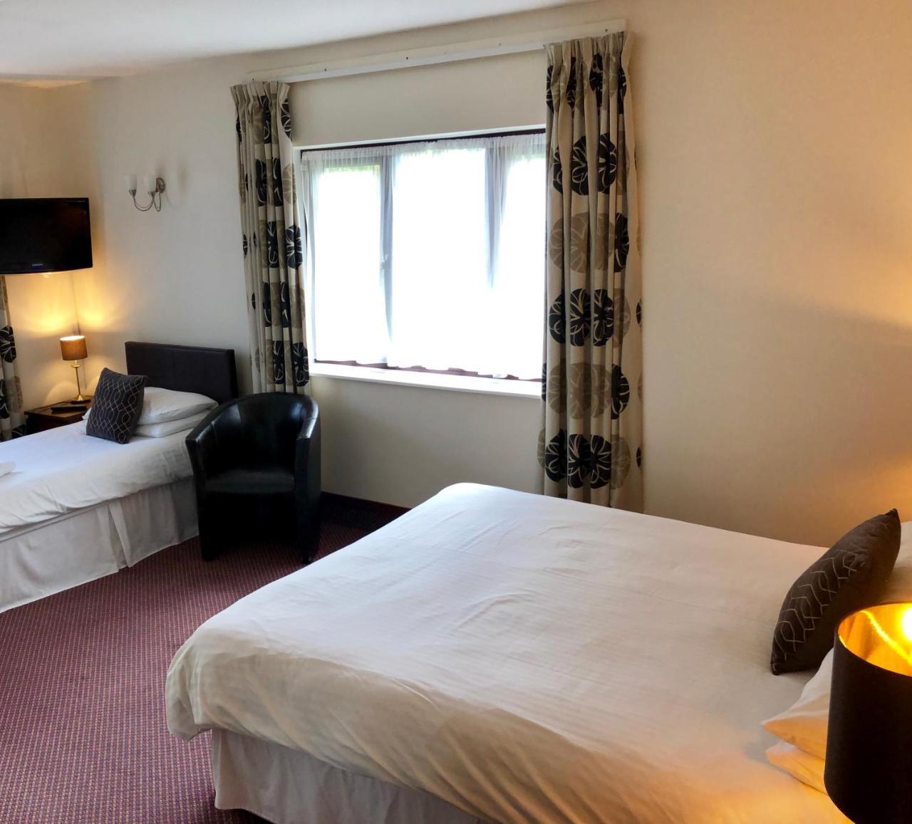 Best Western Compass Inn Tormarton Luaran gambar